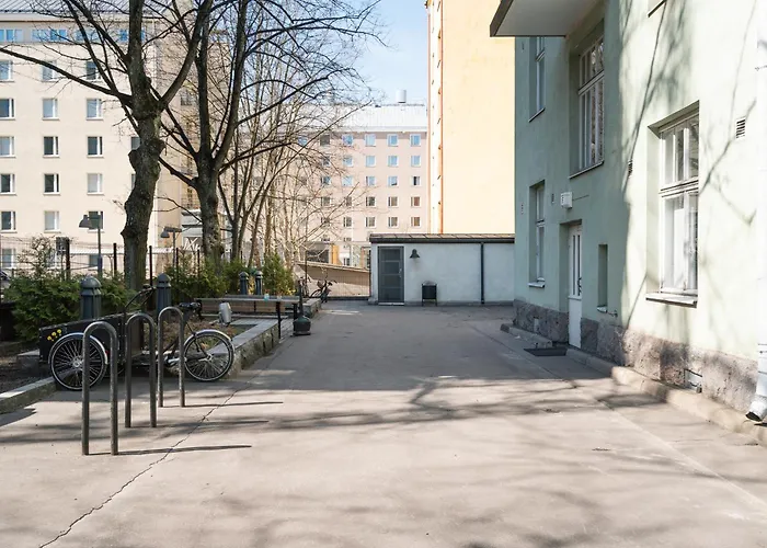 Vintage 1Br Apt In Kamppi With Perfect Location