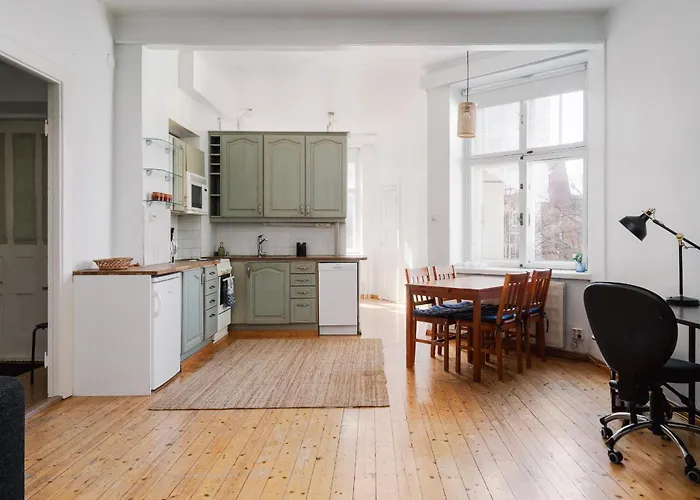 Vintage 1Br Apt In Kamppi With Perfect Location
