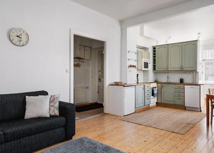 Vintage 1Br Apt In Kamppi With Perfect Location